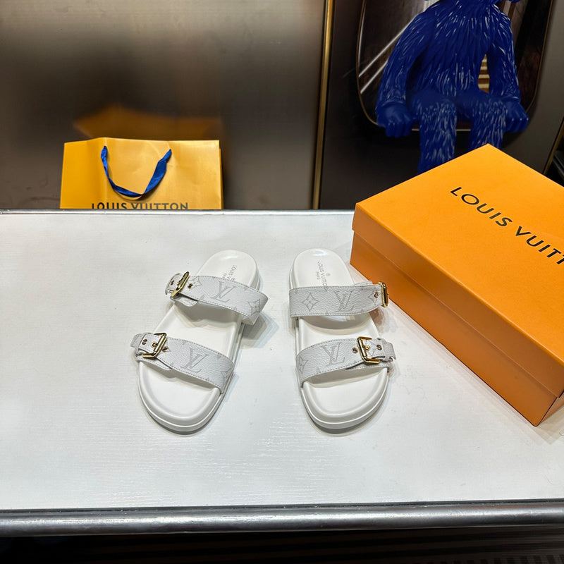 Women's MLS4 Slippers And Man shoes 35-45 With box - product image from the listing.
