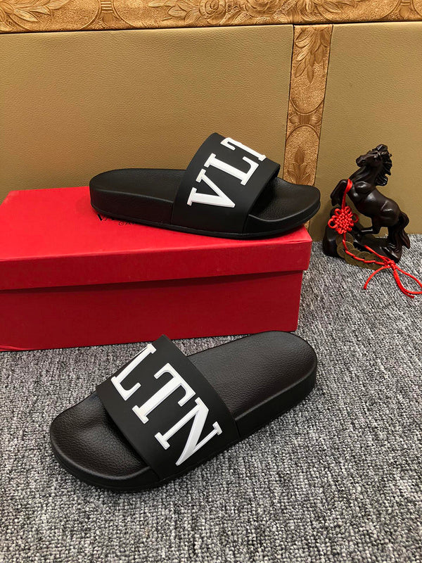YVS3 Leather slippers couples Footwear 36-45 With box - product image from the listing.
