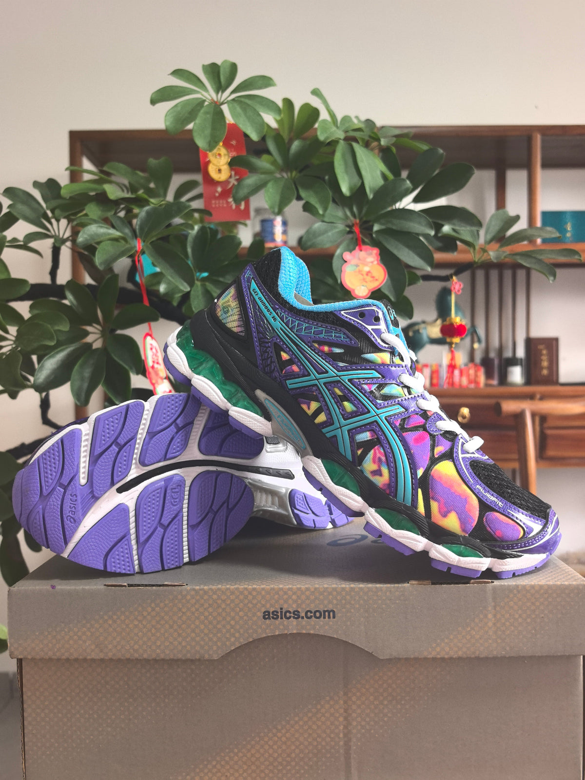ASICS GEL-NIMBUS 10.1 Black Butterfly Trainers - product image from the listing.