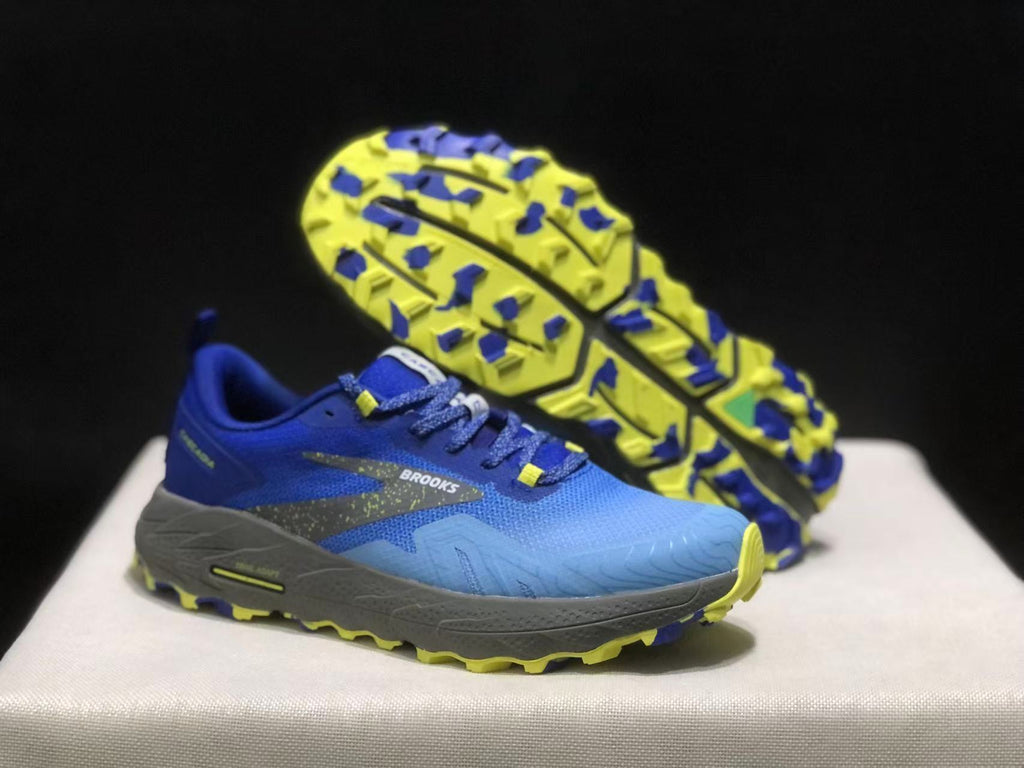 Brooks Cascadia 17 Trail Shoes for Running - product image from the listing.