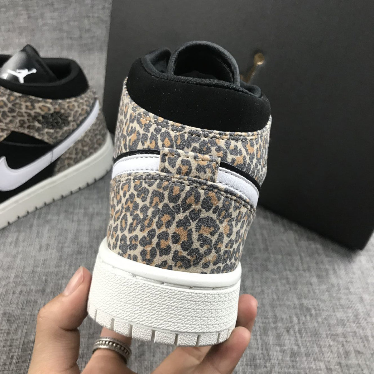 Leopard Print Sneakers - Air Jordan 1 Mid SE GS BQ6931-021 - product image from the listing.
