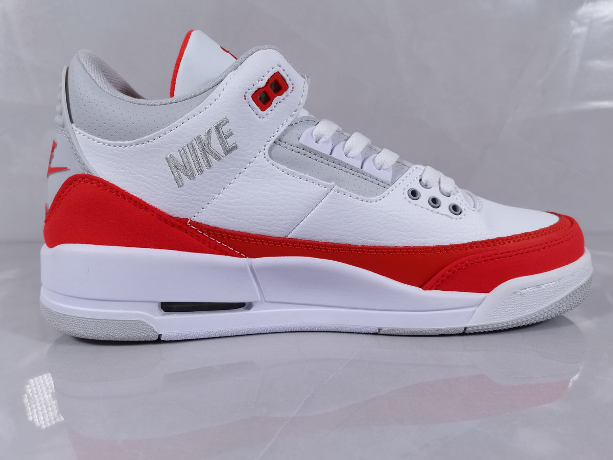 Air Jordan 3 Retro Sneakers in White Red - product image from the listing.