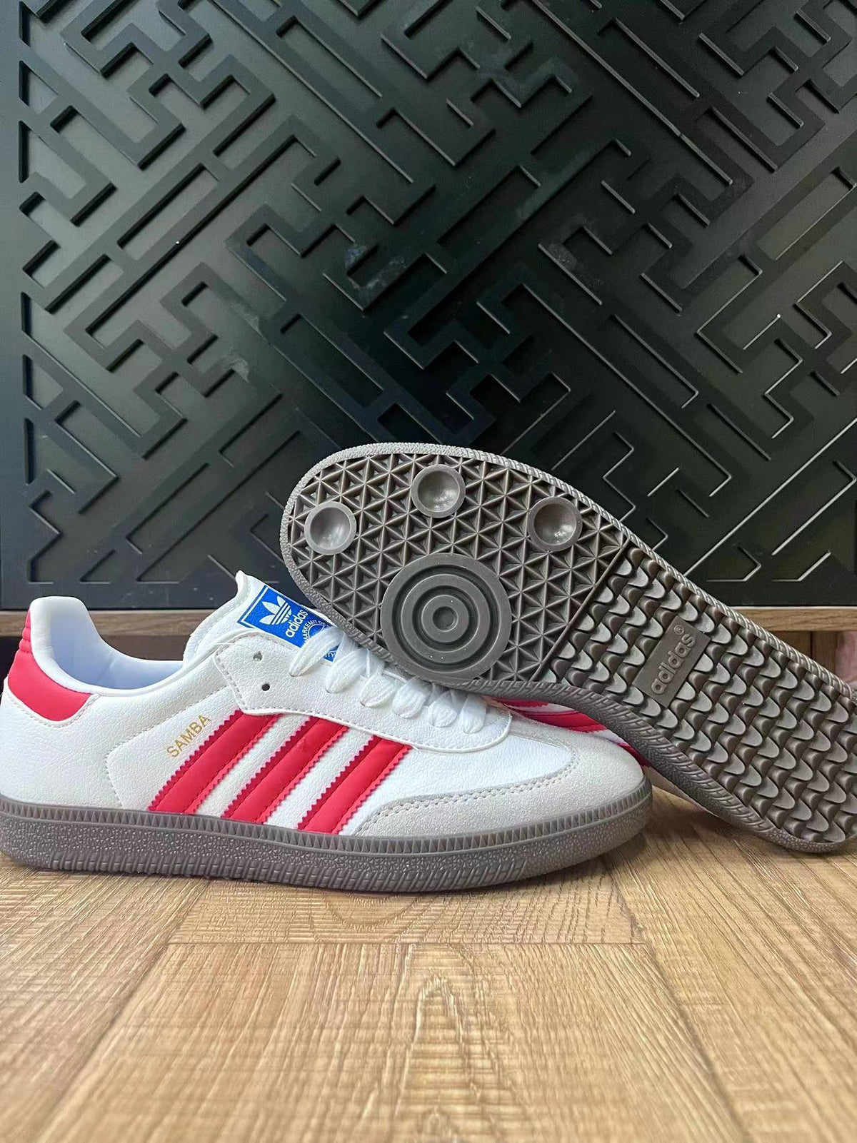 adidas Samba Trainers White Pink Gum Sole - product image from the listing.