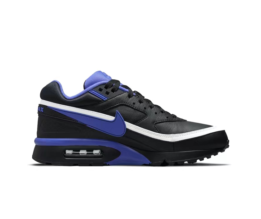 Nike Air Max Low-Top Sneakers in Black and Blue - product image from the listing.