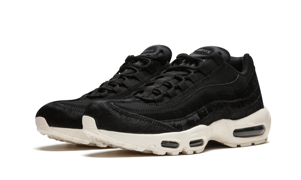 Women's AIR MAX 95 LX MNS "Black" AA1103 001 - product image from the listing.