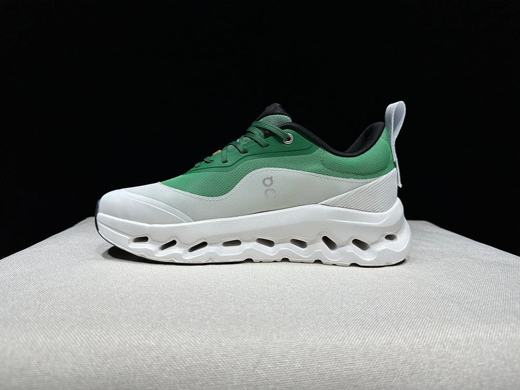 On Cloudtilt 2.0 Green Running-Inspired Trainers - product image from the listing.
