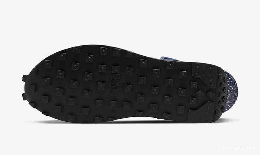Nike x Undercover Daybreak Sneakers in Navy Gold CJ3295-400 - product image from the listing.