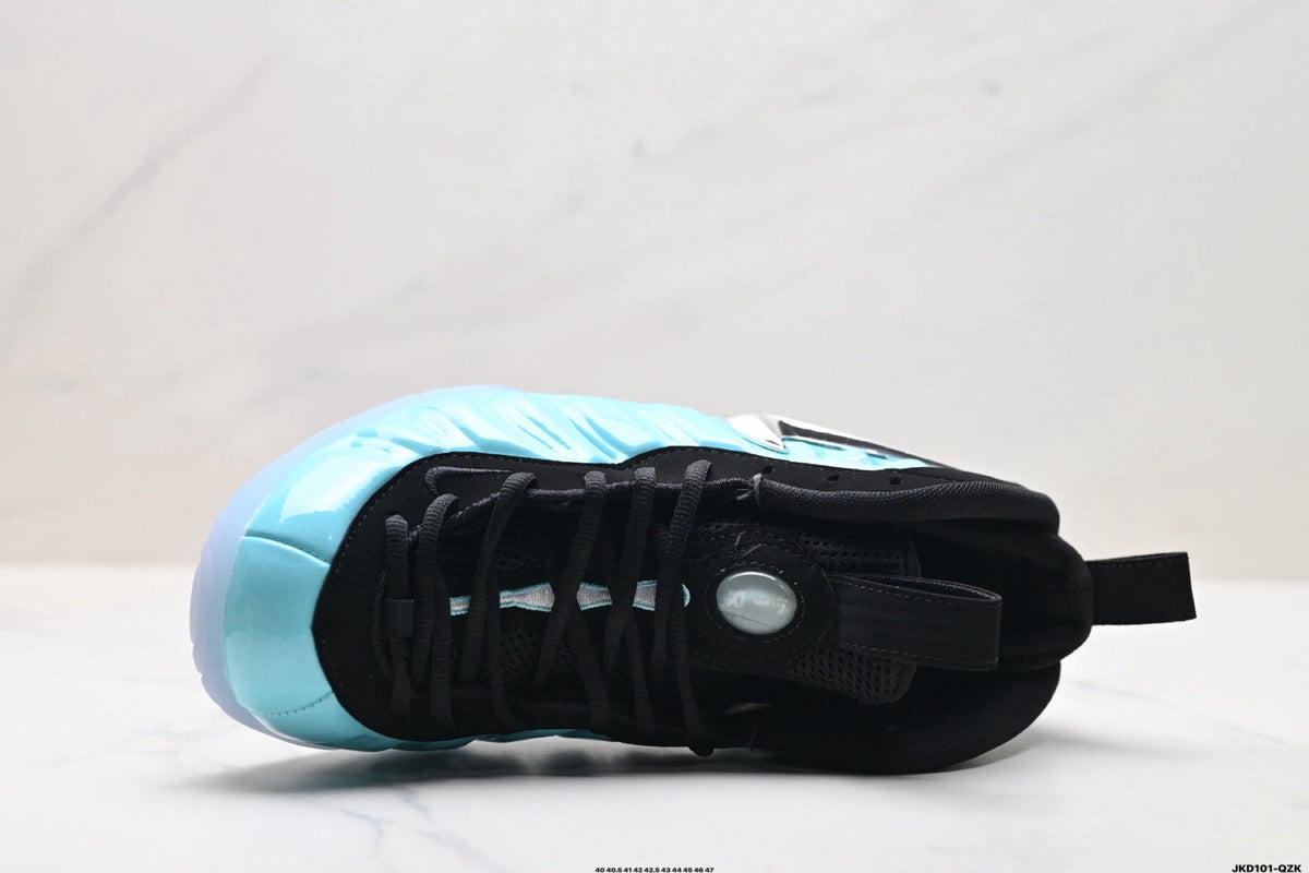 Nike Air Foamposite One Penny Hardaway in Black Light Blue - product image from the listing.