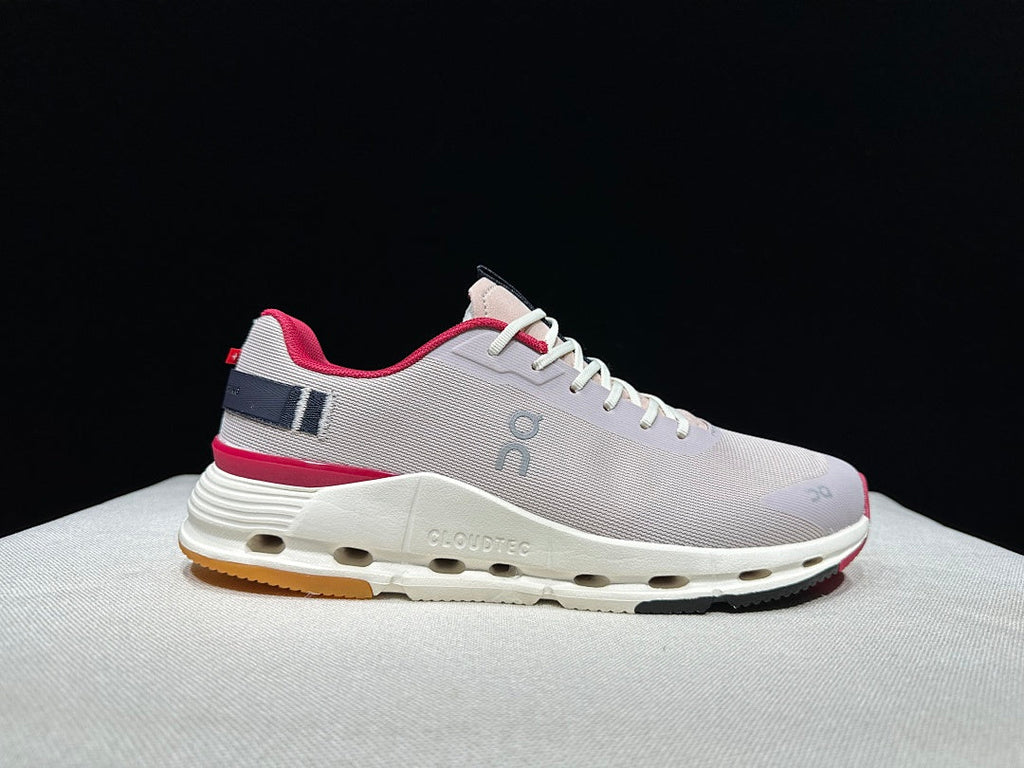 On Cloudnova Form 2 Trainers in Fade Orchid - product image from the listing.