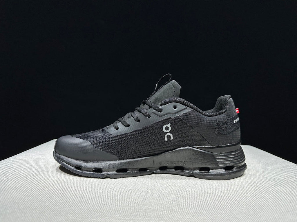 On Cloudnova Form 2 TT Trainers in Black and Eclipse - product image from the listing.