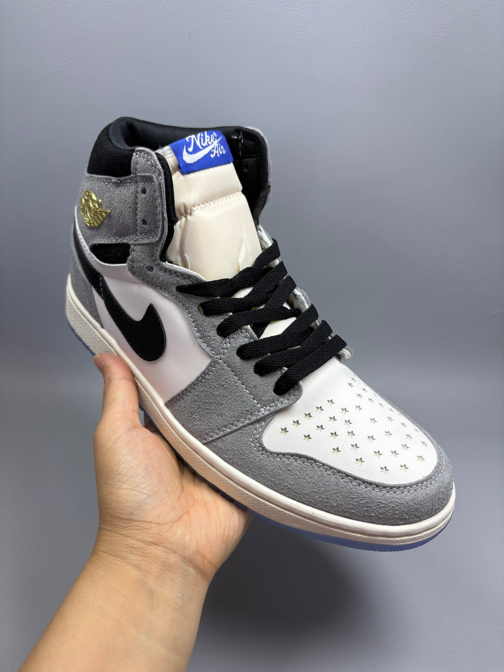 Star Grey - Air Jordan 1 - product photo shown in the listing for this item.
