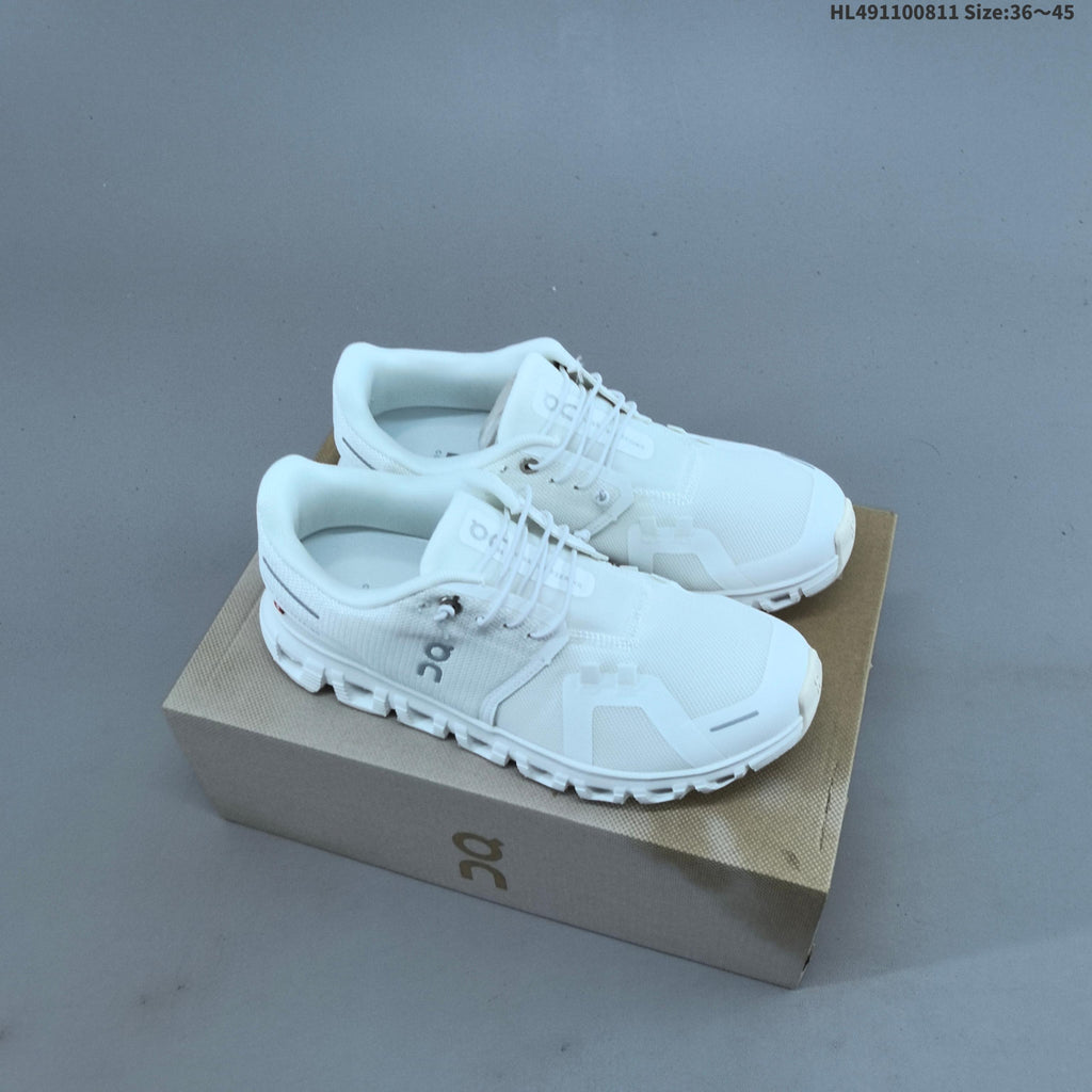 On Cloud 6 Shoes for Running, Multiple Colors - product image from the listing.