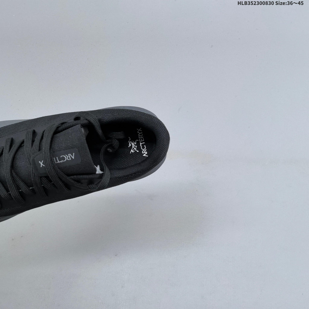 Arc'teryx Norvan LD M Low-Cut Trail Shoe, in Dark Gray - product image from the listing.