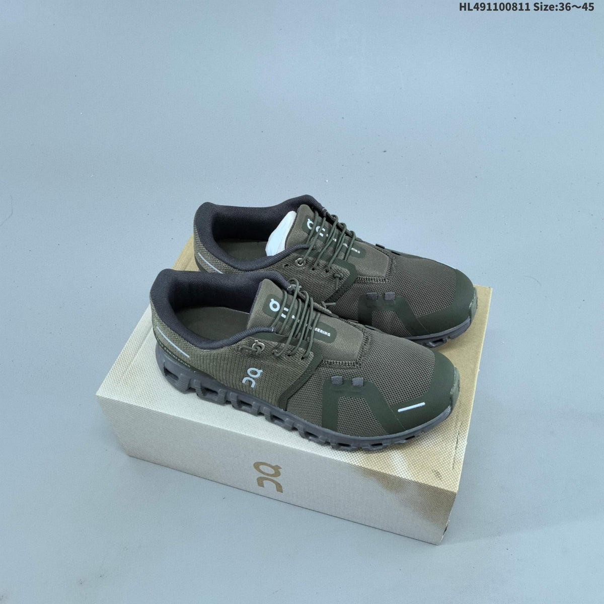 On Cloud 6 Shoes for Running, Multiple Colors - product image from the listing.