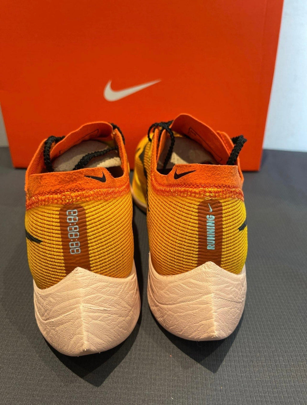 Nike ZoomX Vaporfly NEXT% 2 Shoes for Running DO2408-739 - product image from the listing.