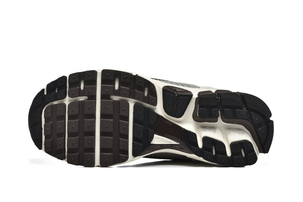 Cream and Silver Nike Zoom Vomero 5 Sneakers - product image from the listing.