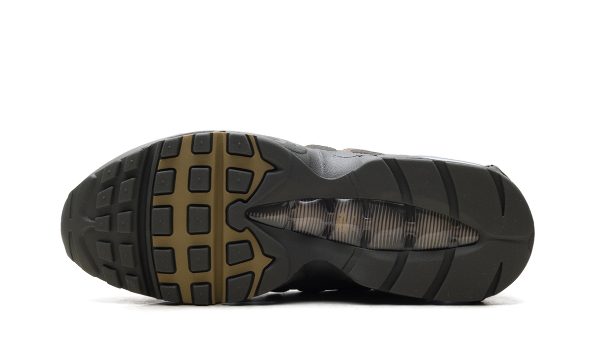 "Mink Brown/Newsprint" Air Max 95 Big Bubble OG HM4740 200 - product image from the listing.