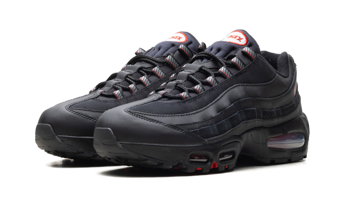 "Black University Red" Air Max 95 IH1228 003 - product image from the listing.