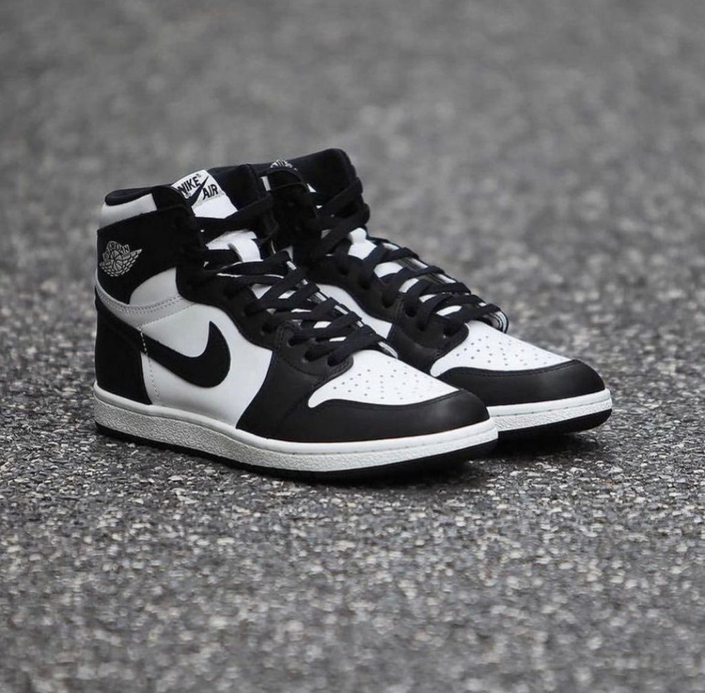 85 Black White BQ4422-001 Sneakers - Air Jordan 1 High - product image from the listing.