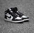 85 Black White BQ4422-001 Sneakers - Air Jordan 1 High - product image from the listing.