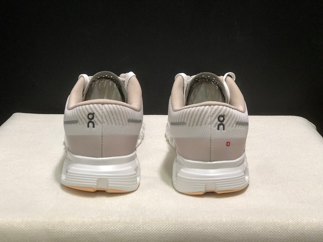 White and Beige On Cloud 6 Push Sneakers - product image from the listing.
