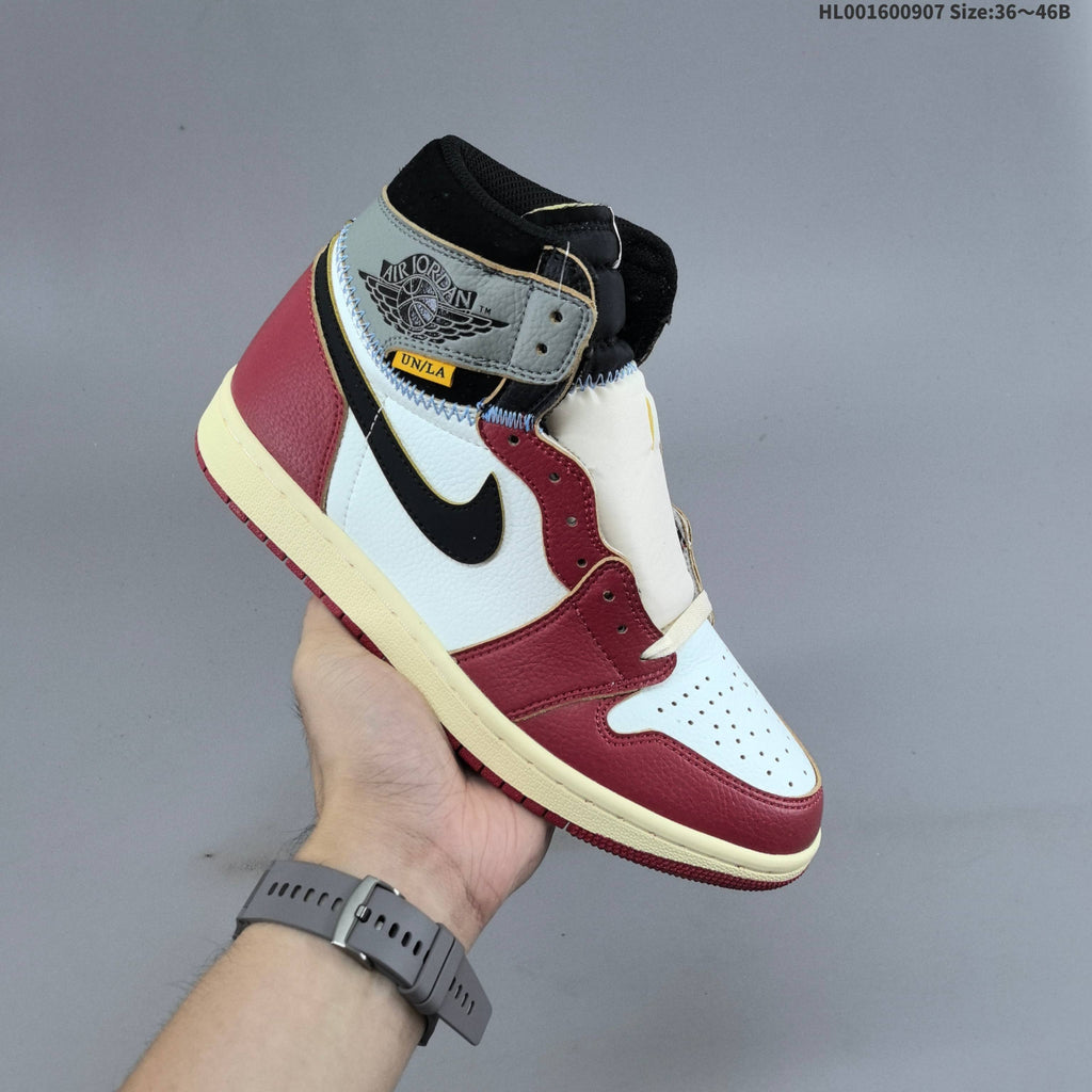 Jordan 1 Retro High OG Union LA Sneakers in White Red - product image from the listing.