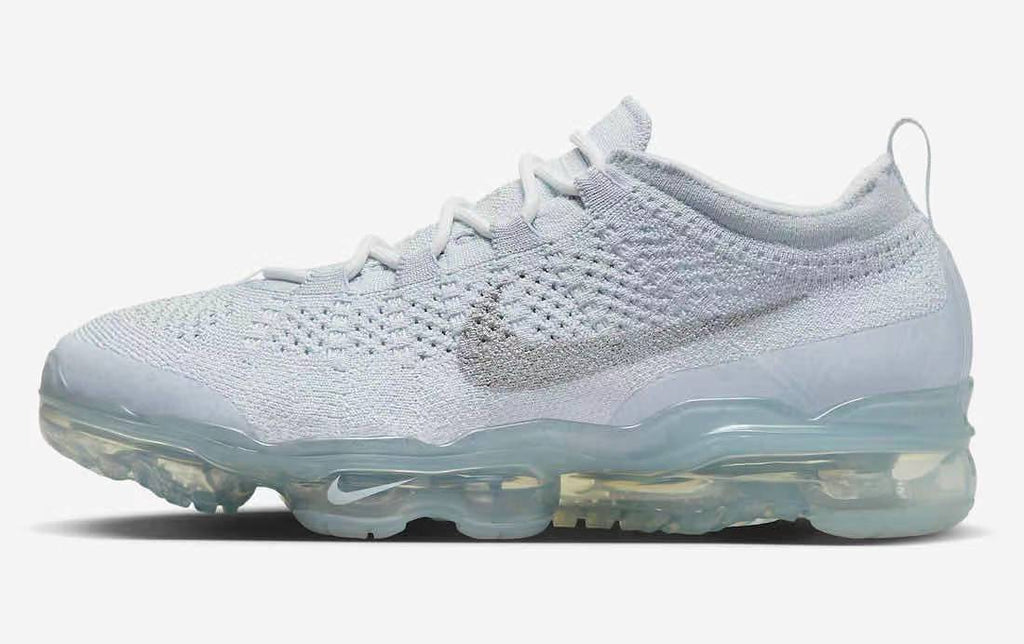 Nike Air VaporMax 2023 Flyknit Trainers - product image from the listing.