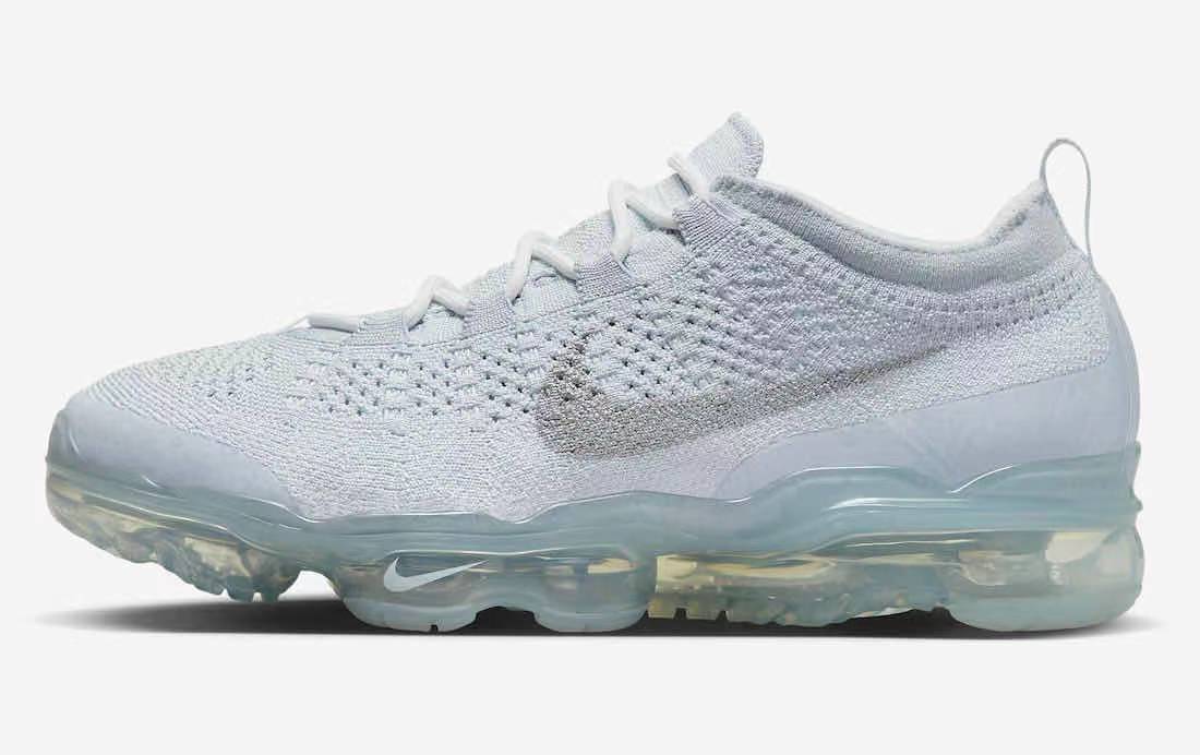 Nike Air VaporMax 2023 Flyknit Trainers - product image from the listing.