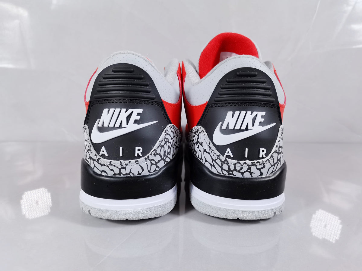 Air Jordan 3 Retro Red Black Crackle Sneakers - product image from the listing.