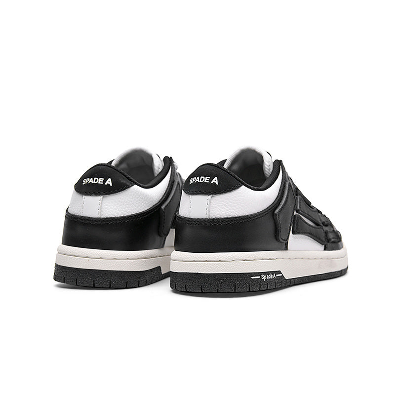 Black Low-Top Sneakers in and White MFS003-004 - product image from the listing.