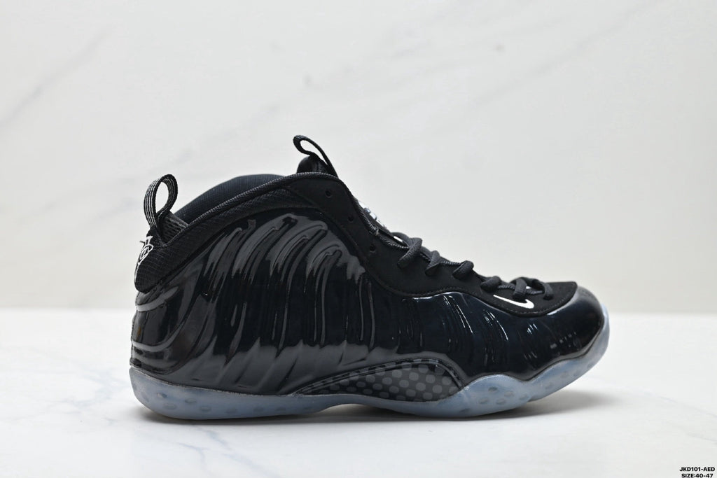 Nike Air Foamposite One Penny Hardaway Sneakers in Black JKD101-AED - product image from the listing.