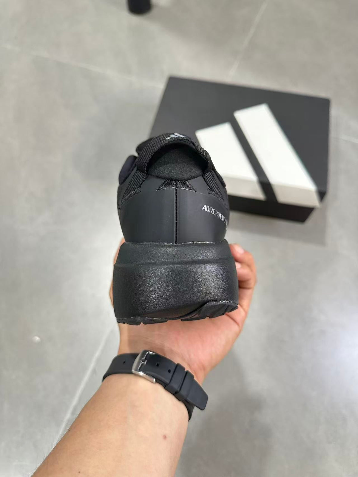 Nike ACG Mountain Fly 2 Low Black Trail Trainers KK2685 - product image from the listing.