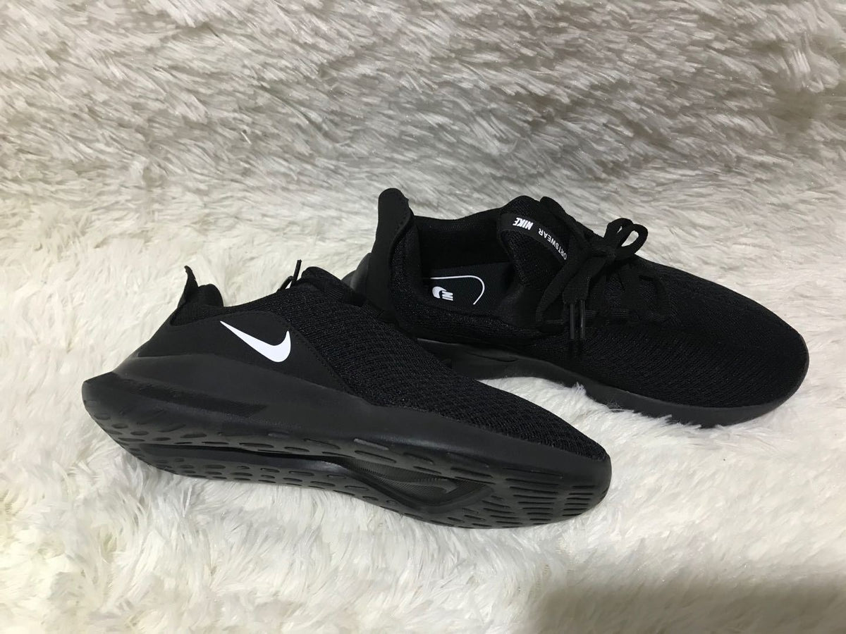 Nike Lunarswift 5 Low-Top Sneakers in Black - product image from the listing.