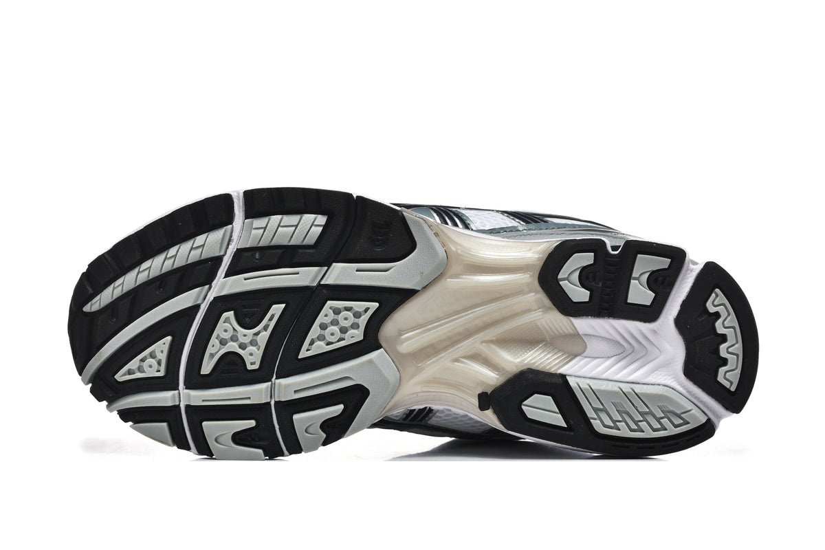 ASICS GEL-KAYANO 14 Sneakers in White Silver - product image from the listing.