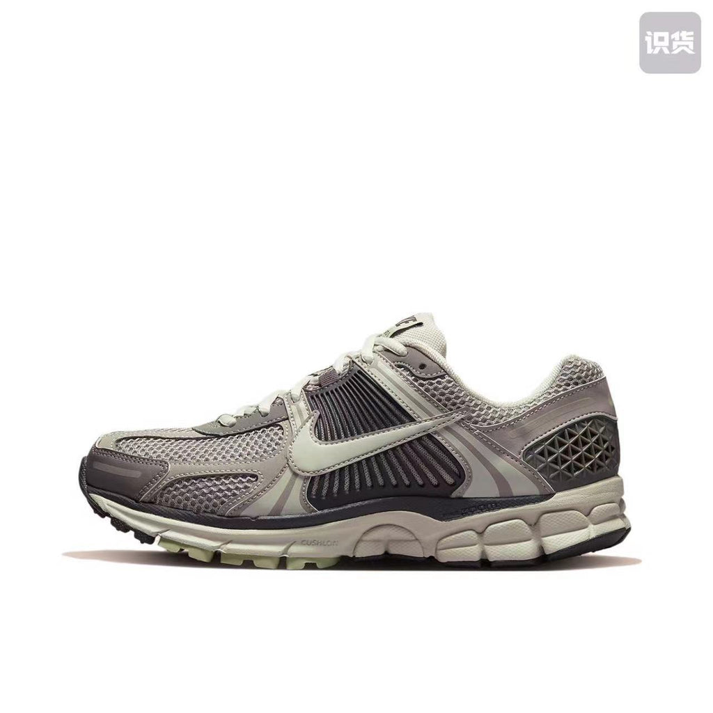 Nike Vomero 5 Sneakers in Green, in Gray and Black - product image from the listing.