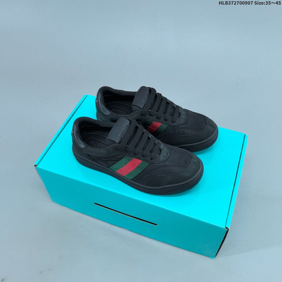 Gucci Ace Low-Cut Sneakers 429446 A38G0 1284 - product image from the listing.