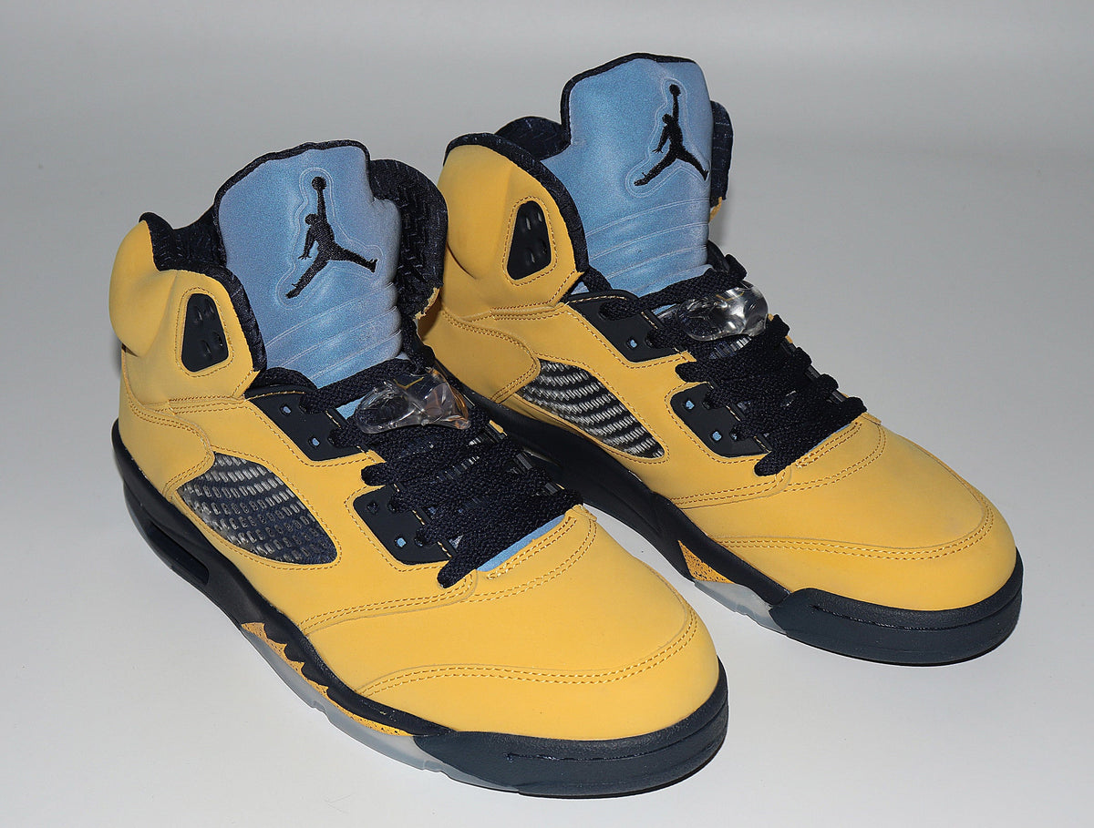Jordan Spizike High-Top Sneakers in Black Yellow CQ9541-704 - product image from the listing.