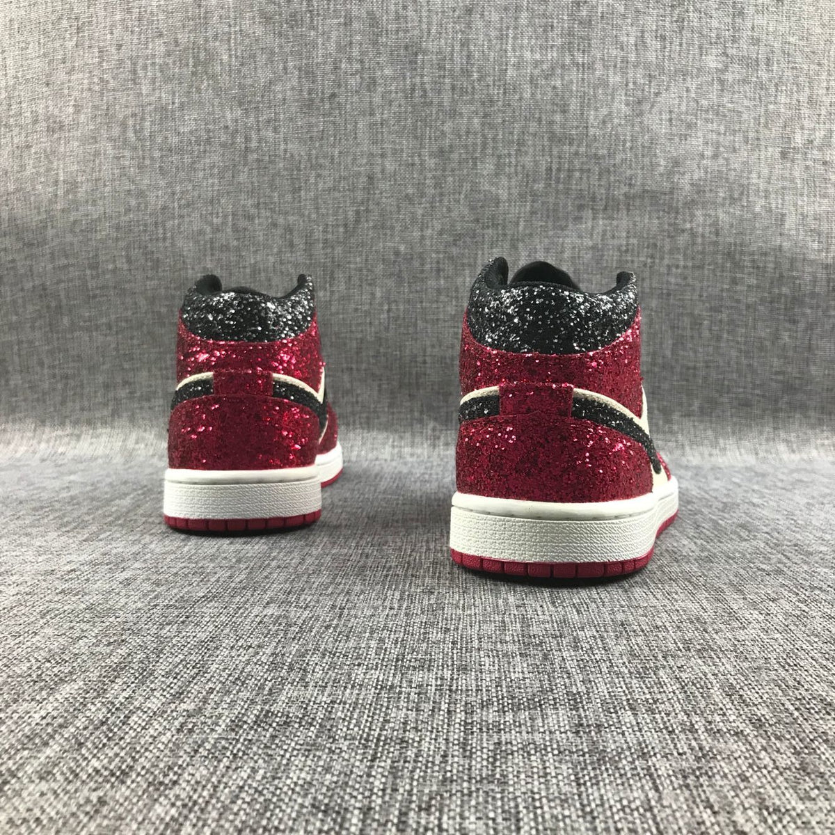 Air Jordan 1 Mid Chicago Starfish Sneakers, in Red and Black - product image from the listing.