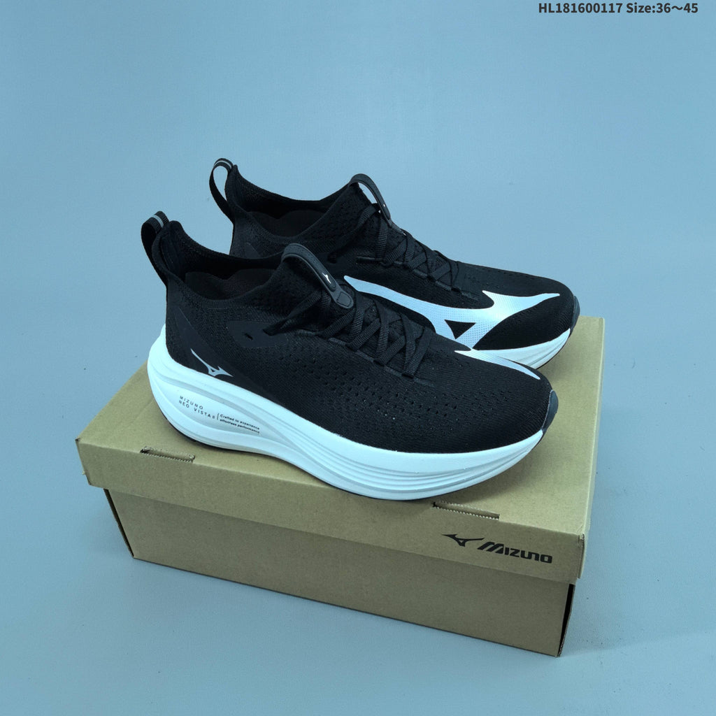 HL181600117 - Mizuno Neo Vista Running Shoes - product image from the listing.