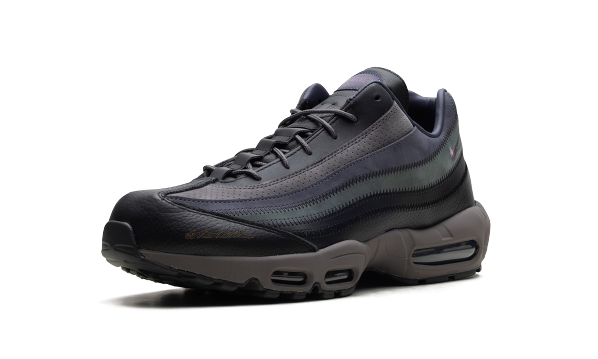 "A Ma Maniére - Hand Wash Cold" Air Max 95 FZ8743 201 - product image from the listing.