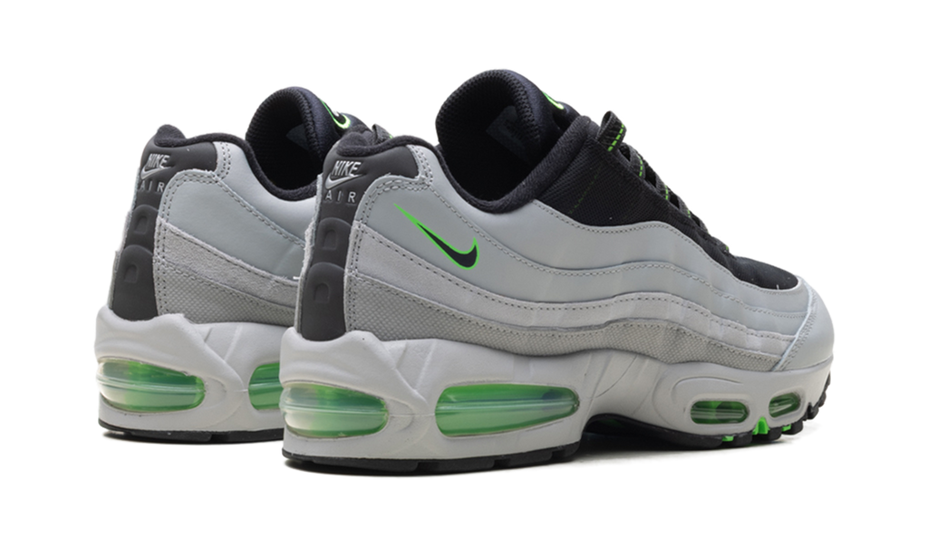 "Racing Pack - Green Strike" Air Max 95 IH1228 002 - product image from the listing.