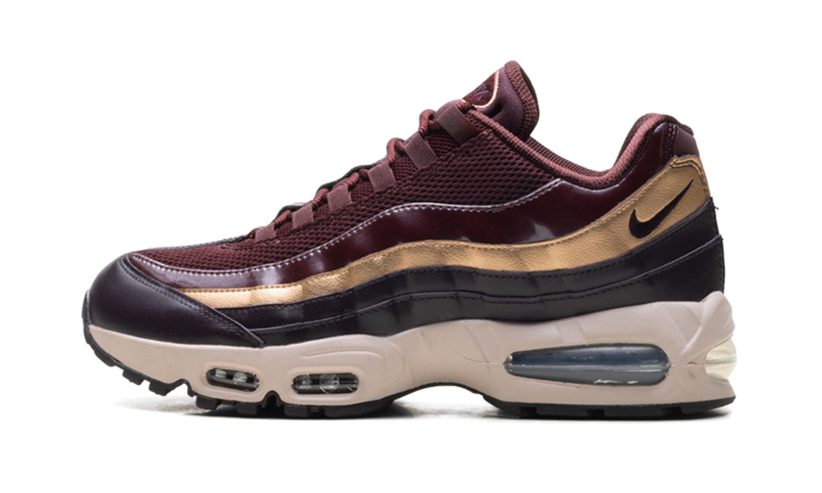 Women's Air Max 95 SE "Big Bubble Burgundy Crush" IB6398 600 - product image from the listing.