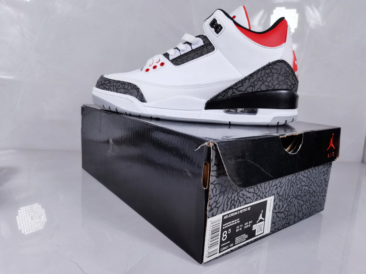 Air Jordan 3 Retro SE White Cement Fire Sneakers in Red - product image from the listing.