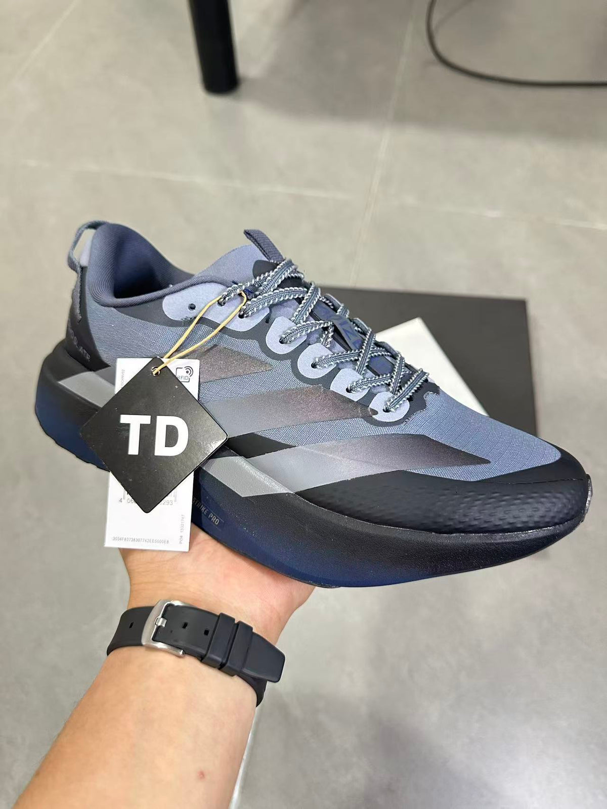 Nike Zoom Lightstrike Pro Running Shoes in Black Blue KK0310 - product image from the listing.