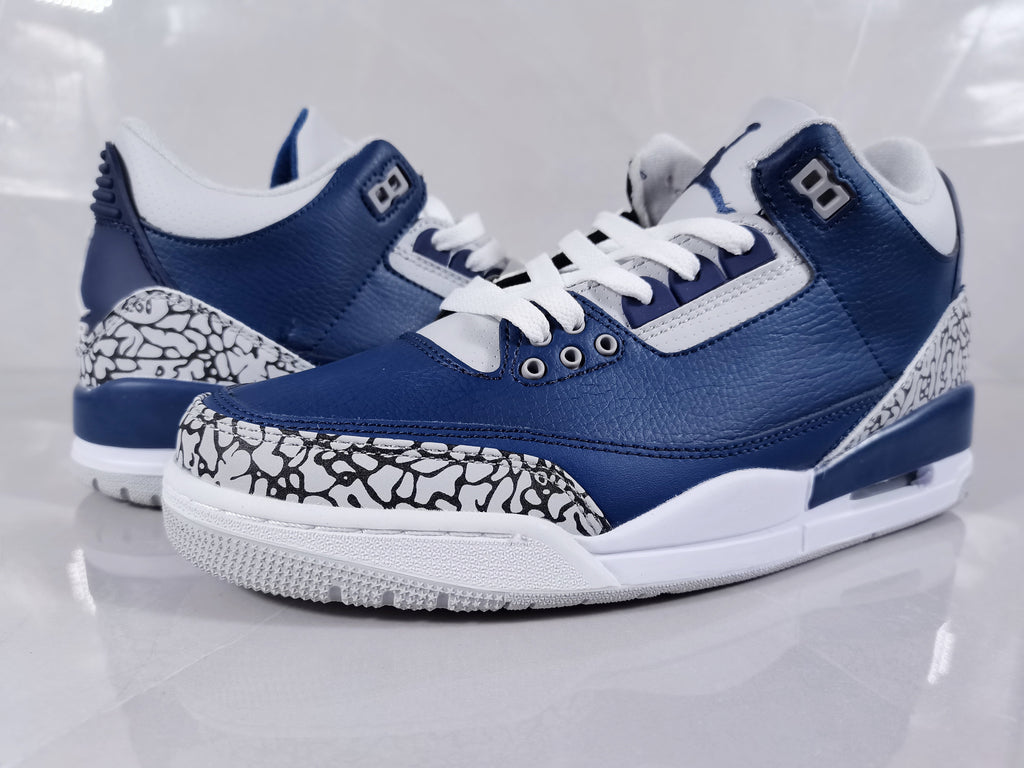 Air Jordan 3 Retro Sneakers Blue Grey - product image from the listing.