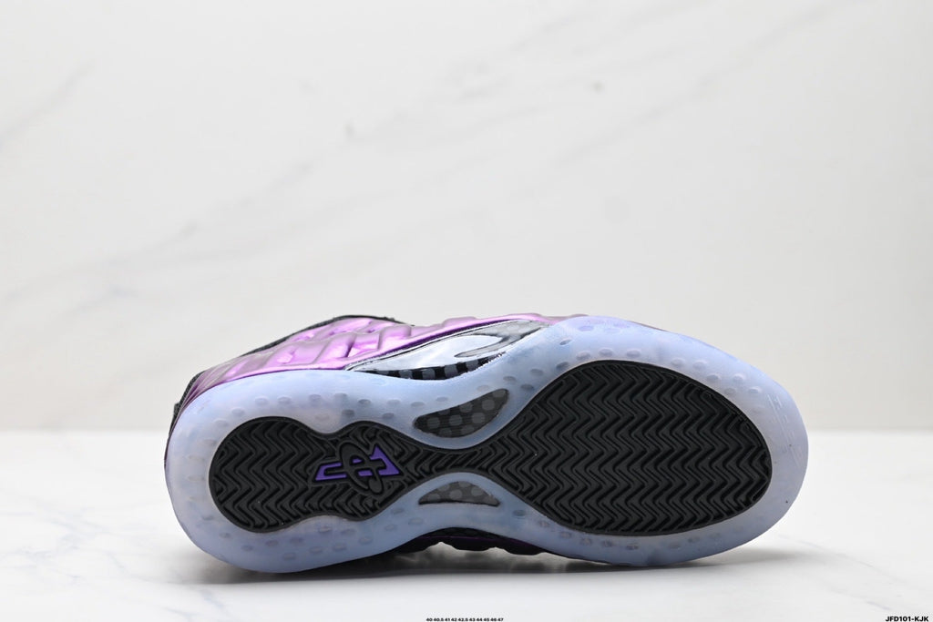 Nike Air Foamposite One Anfernee Hardaway Sneakers in Purple - product image from the listing.