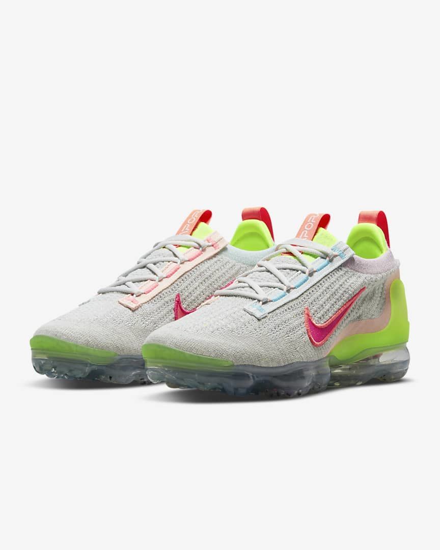 Nike Air VaporMax 2021 FK Trainers DH4088-002 - product image from the listing.