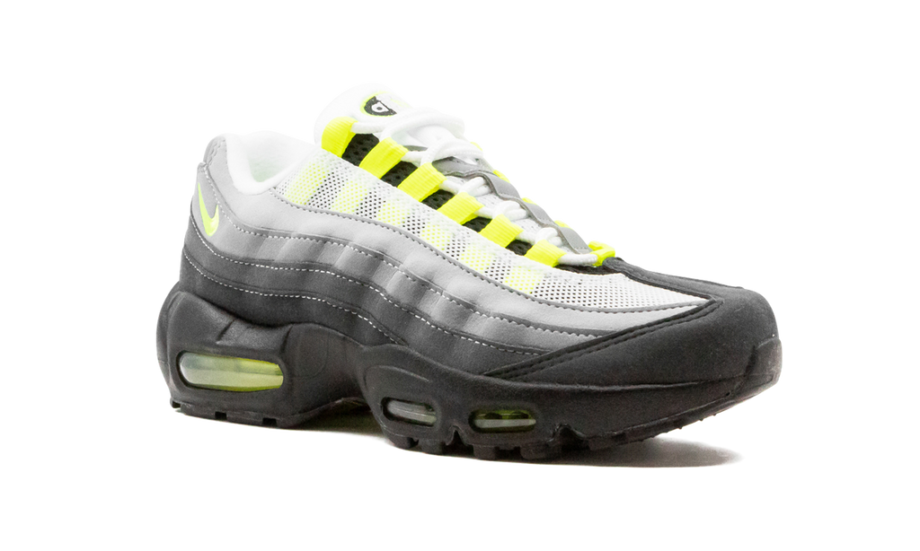 "Neon 2020" Air Max 95 OG GS CZ0910 001 - product image from the listing.