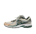 New Balance 860v2 ML860AL2 Sneakers for Running - product image from the listing.