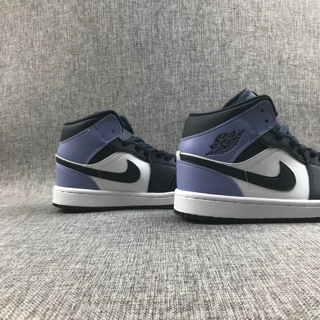 Sneakers Deep Blue Toe - Jordan 1 Mid 554724-445 - product image from the listing.